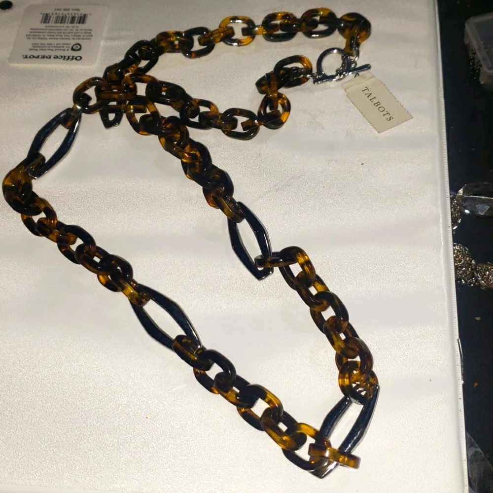 New w/tag Talbots necklace